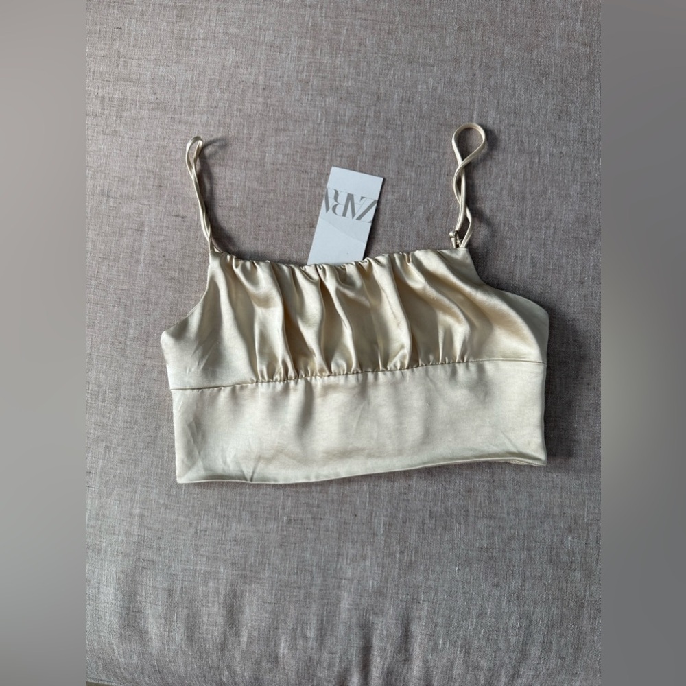 NWT ZARA viral BLOG FAVE satin beige/Cream Satin Top size M out of stock